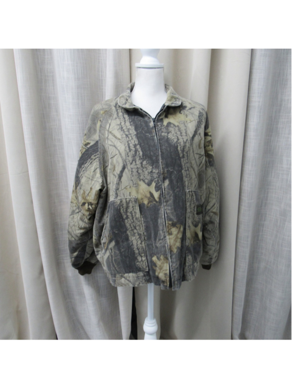Vtg Liberty Rugged Outdoor Gear Camo Bomber Jacket Mens L Realtree Made in USA